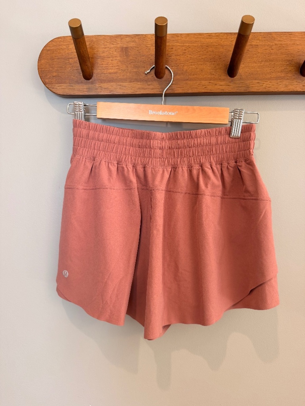 Lululemon shake it out short 2.5